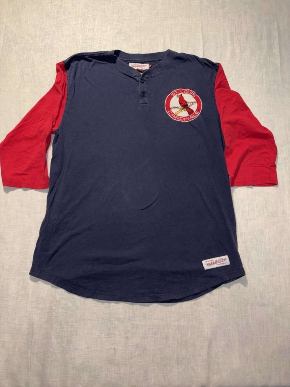Mens Mitchel & Ness MLB St. Louis Cardinals Henley Men XL  Shirt 3/4 Sleeve